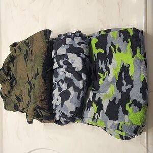 Lot of 3 fleece camo pajama bottoms